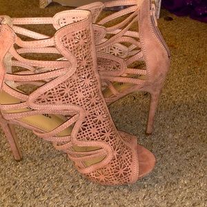 women’s heels